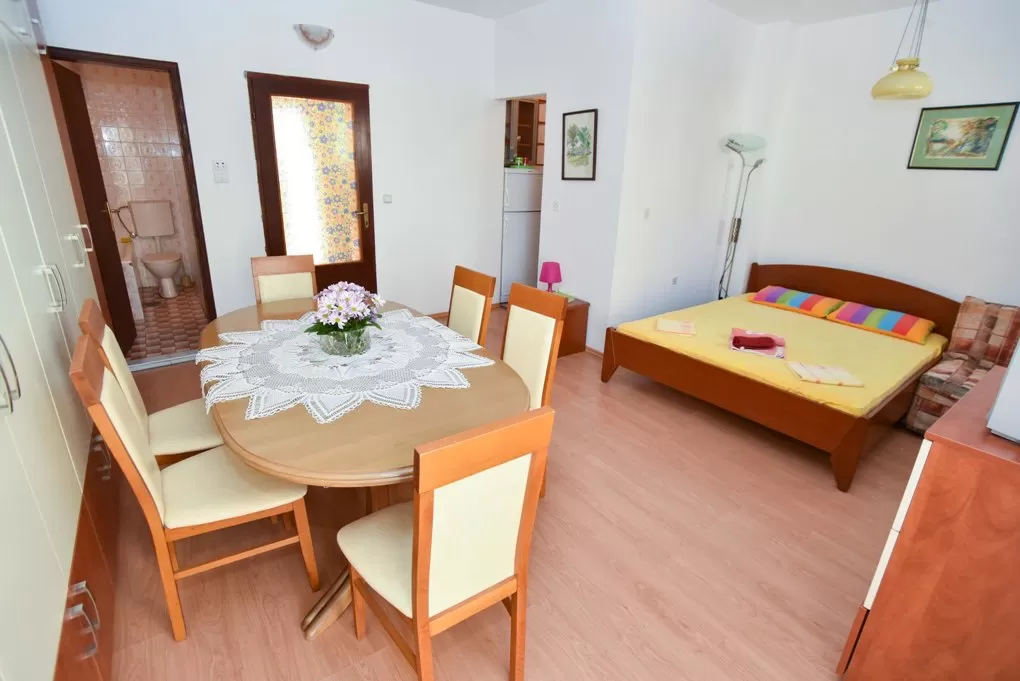 Vukovic Studio 03 4.jpg